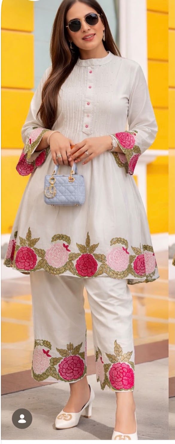 Cream Floral Mul Cotton Coord Set - SC012