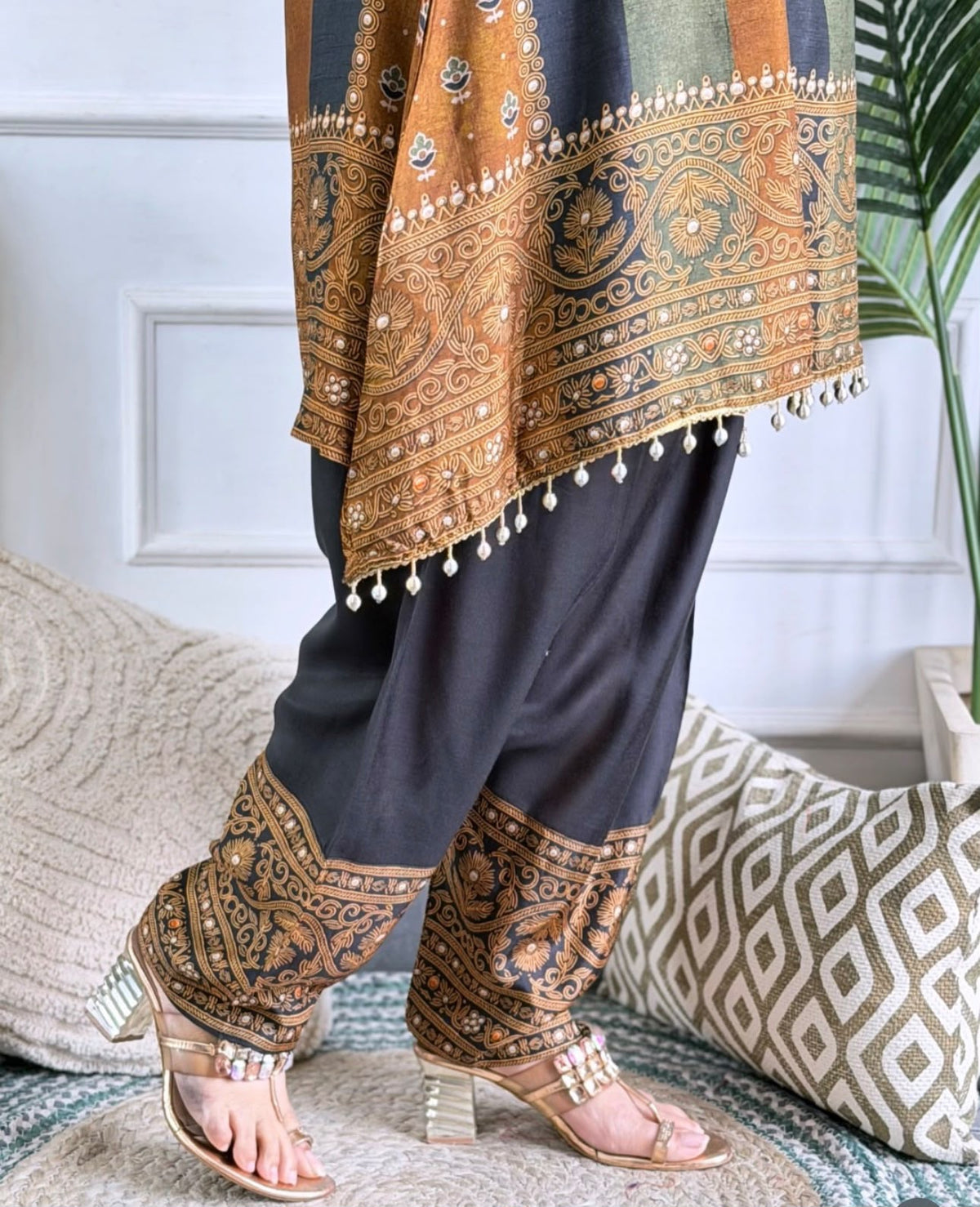 A-Line Suit with Farshi Salwar - SAJ071